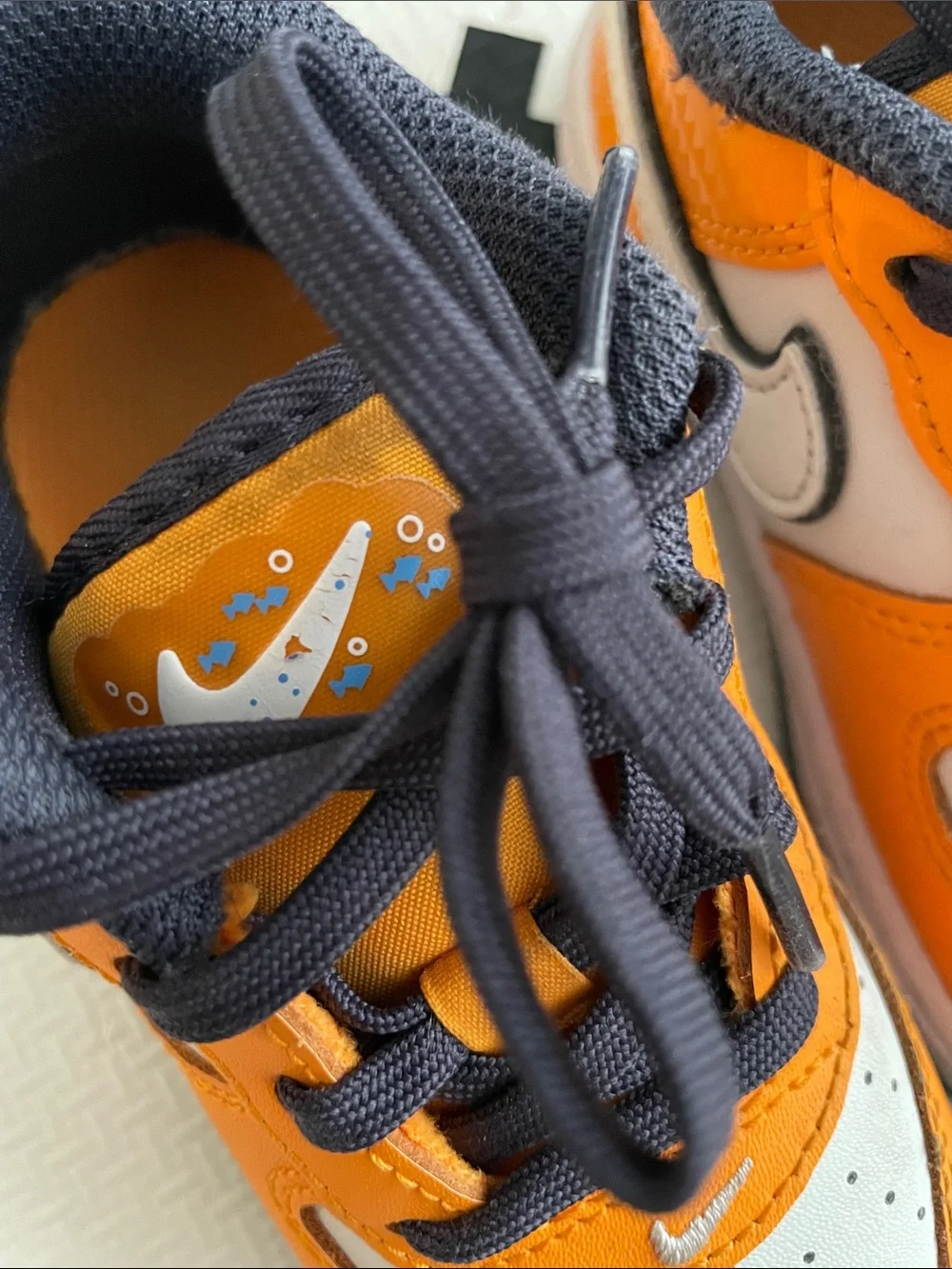 Nike Force 1 low (td) Kids Orange, White and Black Low-Top Sneakers 8 c